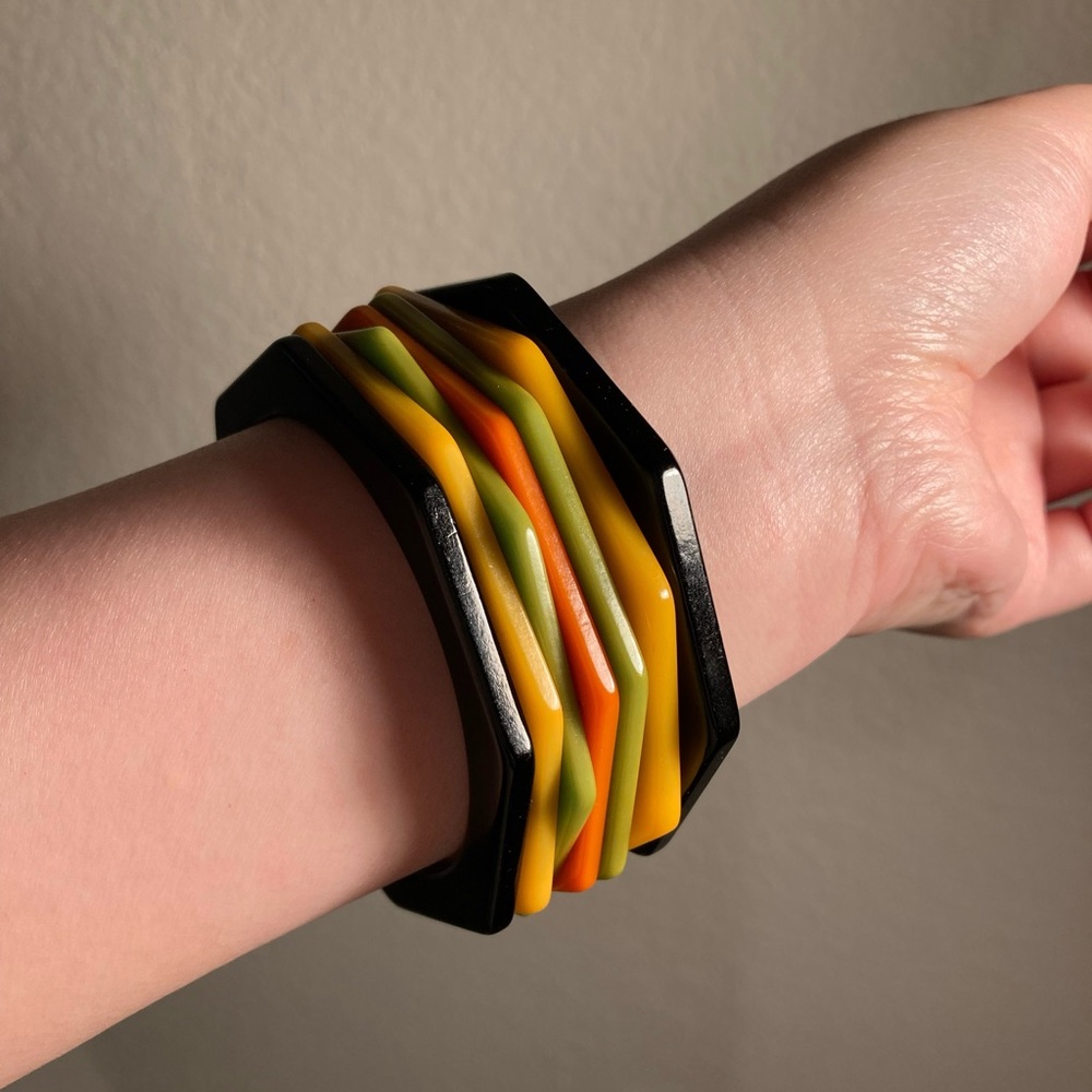 Set Of 7 Vintage Octagon Bakelite Bangle Bracelets